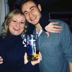 Meet your Posher, Shawn